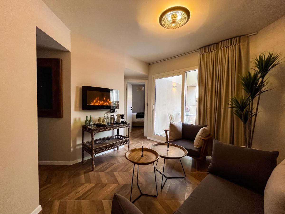 Share Suites Hotel Bat-Yam Bat Yam Bagian luar foto